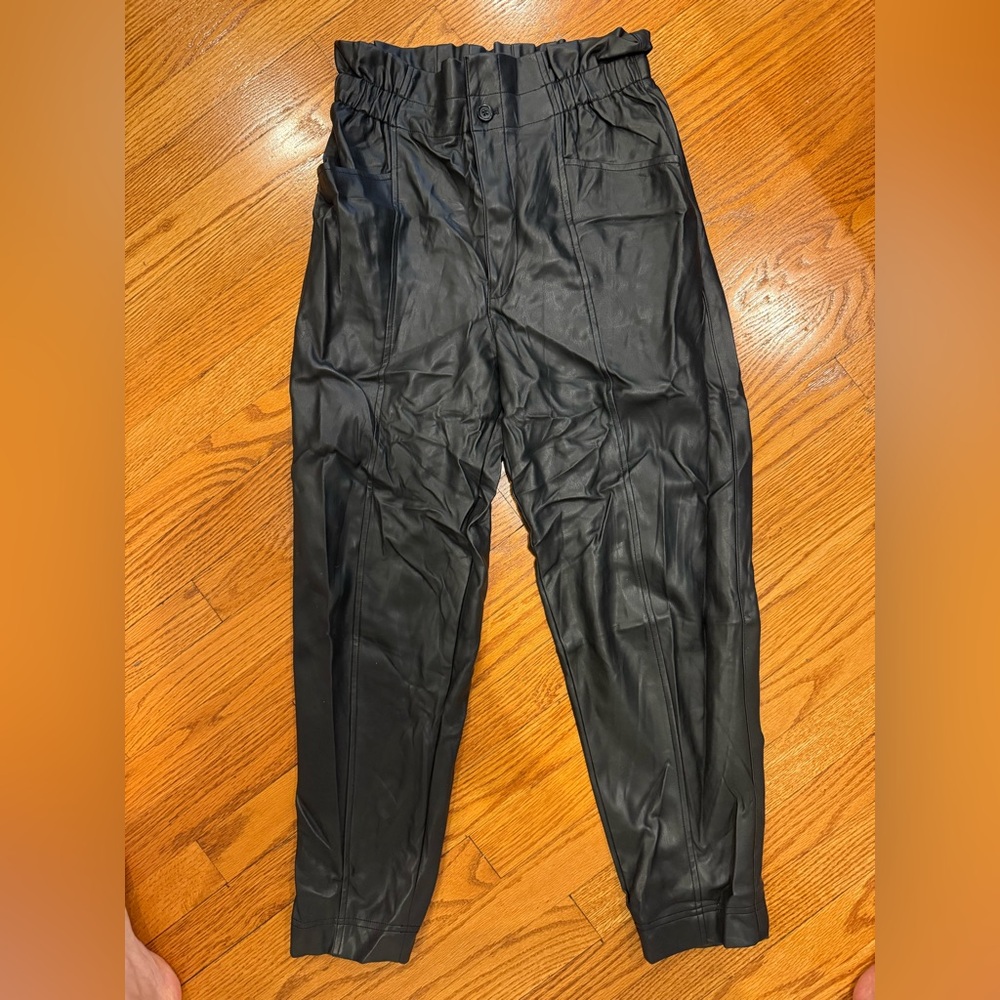 Madewell Women’s Black Faux Leather Pants